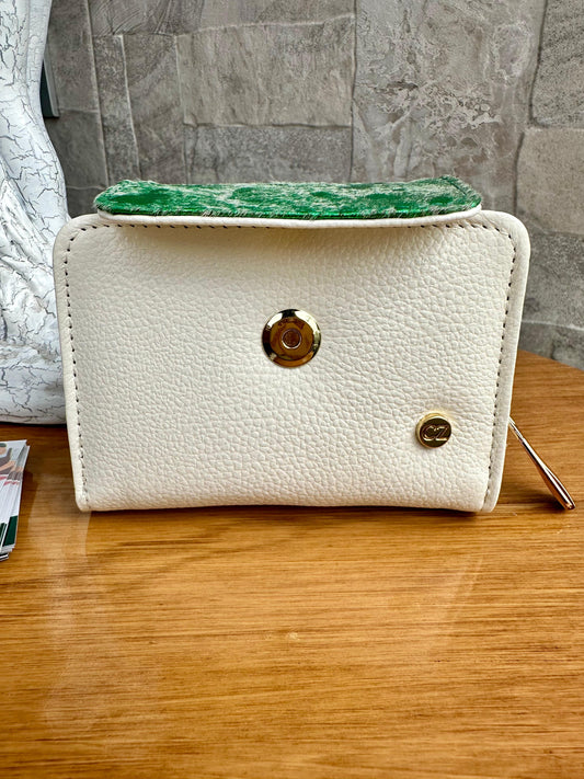 Billetera Bovi I Talco-Verde pelo